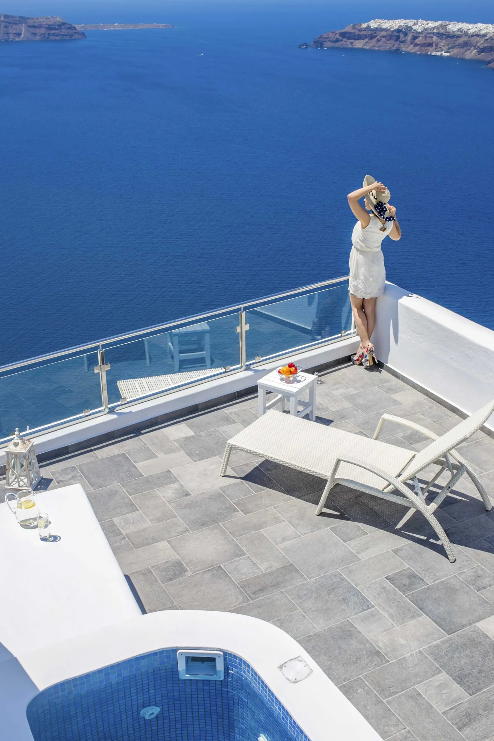 Executive Suite with Outdoor heated Jacuzzi gazing at the aegean sea