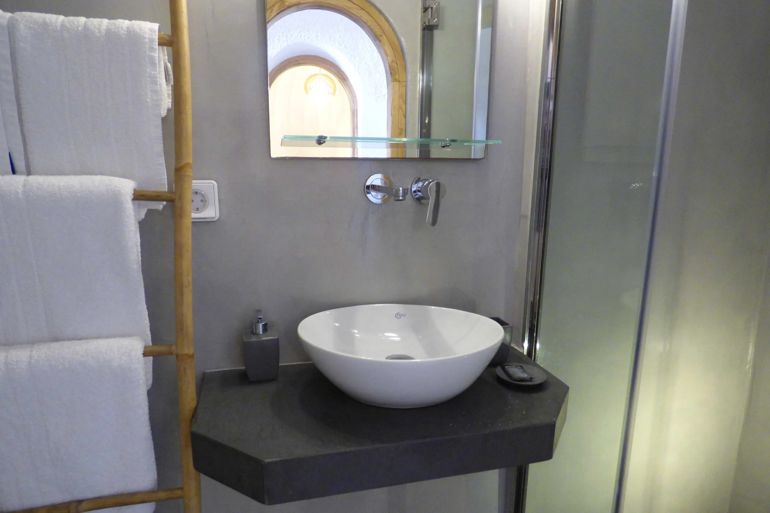 Two Bedroom Villa Lukas bathroom amenities