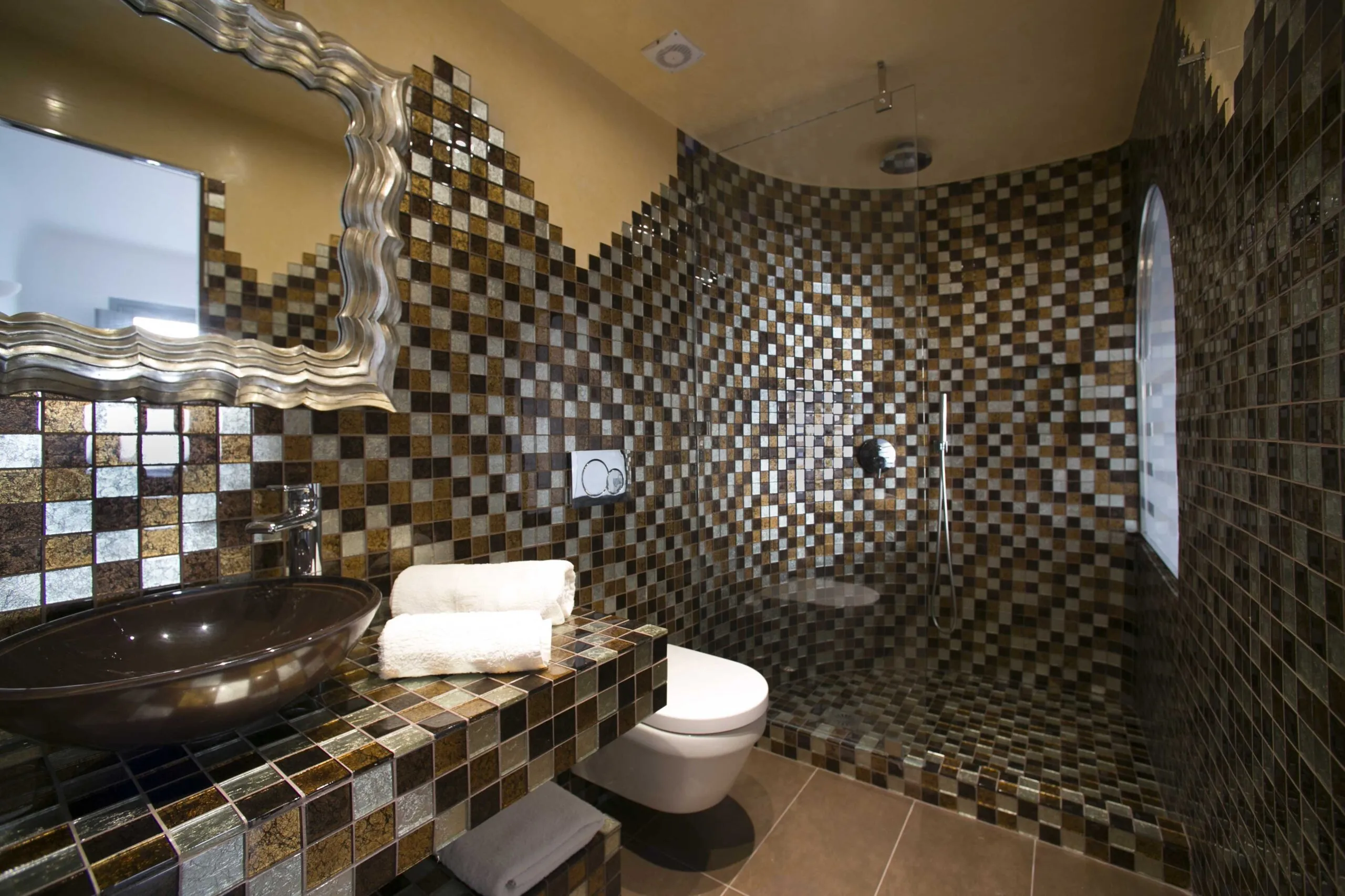 deluxe suite with outdoor jacuzzi villa lukas bathroom